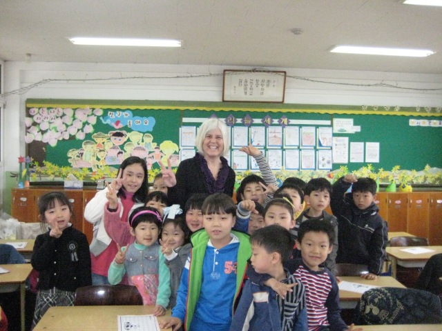 Kim Dong Hee's first grade class